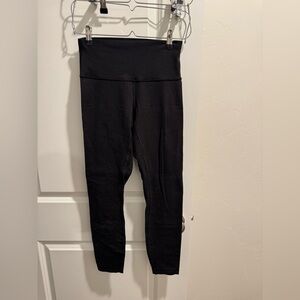 Lululemon Black Wunder under leggings- size 6
